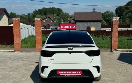 KIA Rio IV, 2019 год, 1 200 000 рублей, 3 фотография