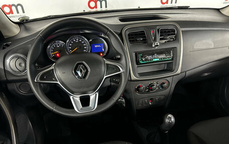 Renault Logan II, 2018 год, 829 000 рублей, 11 фотография