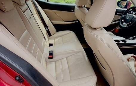 Lexus IS III, 2013 год, 1 999 999 рублей, 14 фотография