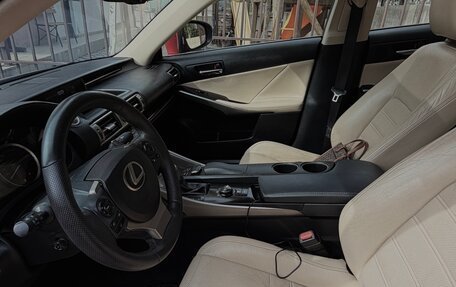 Lexus IS III, 2013 год, 1 999 999 рублей, 12 фотография