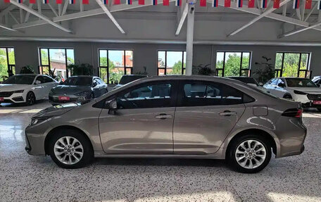 Toyota Corolla, 2022 год, 1 290 000 рублей, 4 фотография