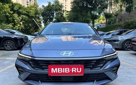 Hyundai Elantra, 2023 год, 1 400 000 рублей, 2 фотография