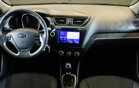 KIA Rio III рестайлинг, 2015 год, 999 000 рублей, 5 фотография