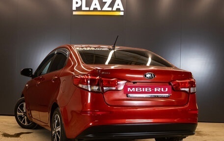 KIA Rio III рестайлинг, 2015 год, 999 000 рублей, 3 фотография
