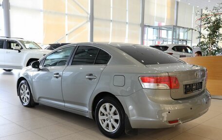 Toyota Avensis III рестайлинг, 2009 год, 999 000 рублей, 11 фотография