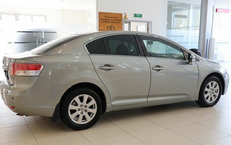 Toyota Avensis III рестайлинг, 2009 год, 999 000 рублей, 6 фотография