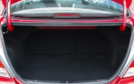 Hyundai Solaris II рестайлинг, 2011 год, 899 000 рублей, 20 фотография