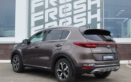 KIA Sportage IV рестайлинг, 2018 год, 2 099 000 рублей, 2 фотография