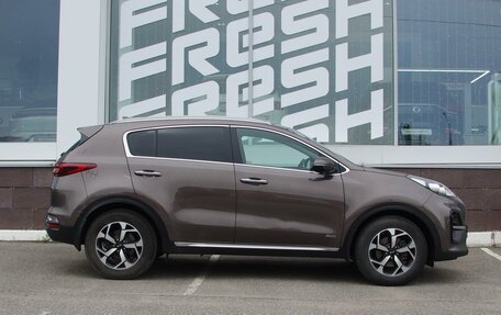 KIA Sportage IV рестайлинг, 2018 год, 2 099 000 рублей, 5 фотография