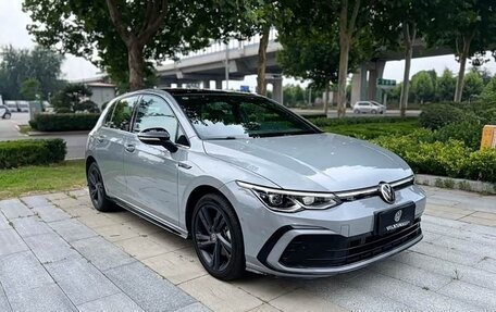 Volkswagen Golf VIII, 2022 год, 1 560 000 рублей, 3 фотография