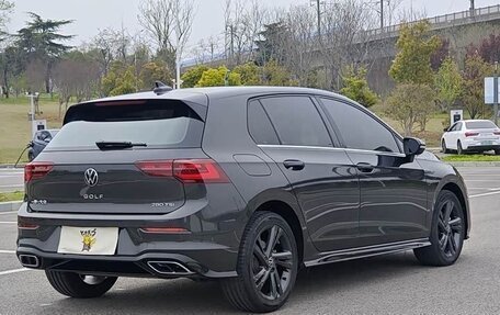 Volkswagen Golf VIII, 2022 год, 1 600 000 рублей, 4 фотография