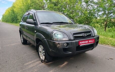 Hyundai Tucson III, 2008 год, 850 000 рублей, 2 фотография