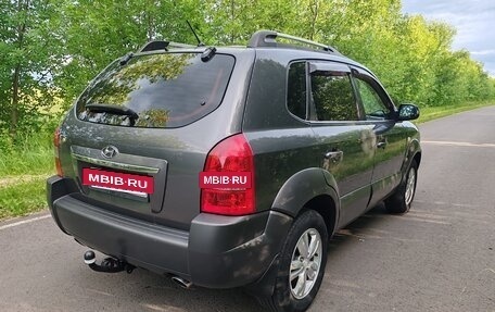 Hyundai Tucson III, 2008 год, 850 000 рублей, 3 фотография