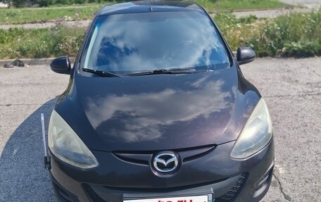 Mazda 2 III, 2011 год, 850 000 рублей, 2 фотография