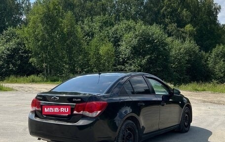 Chevrolet Cruze II, 2011 год, 575 000 рублей, 5 фотография