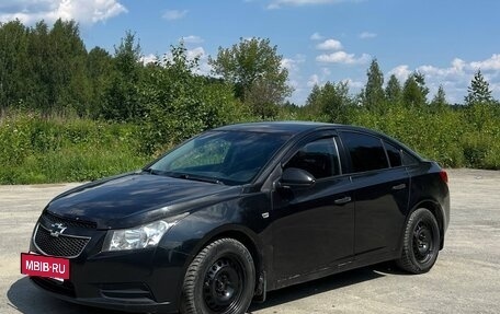 Chevrolet Cruze II, 2011 год, 575 000 рублей, 7 фотография