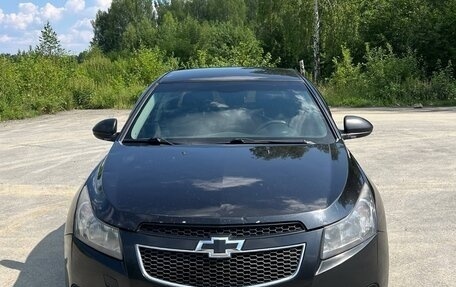 Chevrolet Cruze II, 2011 год, 575 000 рублей, 8 фотография