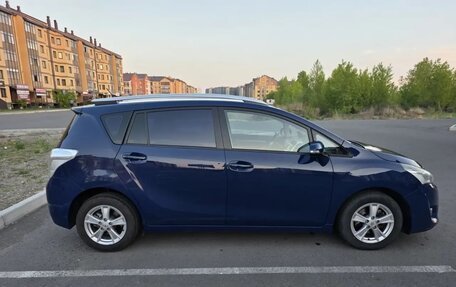 Toyota Verso I, 2013 год, 1 250 000 рублей, 5 фотография