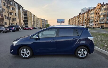 Toyota Verso I, 2013 год, 1 250 000 рублей, 6 фотография