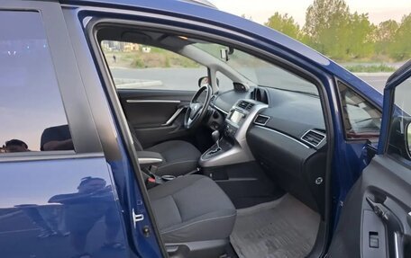 Toyota Verso I, 2013 год, 1 250 000 рублей, 12 фотография