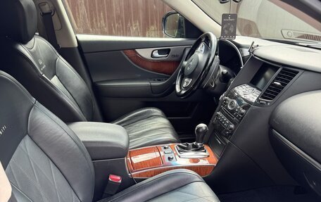 Infiniti FX II, 2011 год, 1 970 000 рублей, 11 фотография
