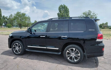 Toyota Land Cruiser 200, 2020 год, 7 850 000 рублей, 7 фотография