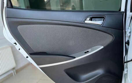Hyundai Solaris II рестайлинг, 2013 год, 849 000 рублей, 22 фотография
