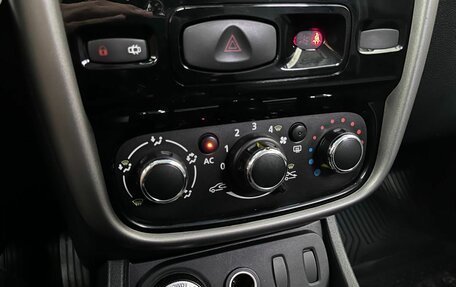 Renault Duster I рестайлинг, 2014 год, 999 000 рублей, 13 фотография