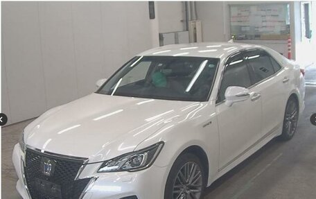 Toyota Crown, 2015 год, 2 649 000 рублей, 34 фотография