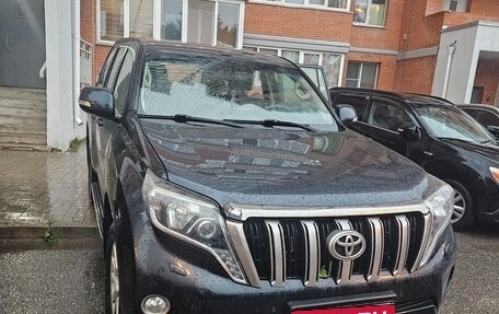 Toyota Land Cruiser Prado 150 рестайлинг 2, 2014 год, 2 500 000 рублей, 7 фотография