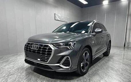 Audi Q3, 2022 год, 2 600 000 рублей, 2 фотография