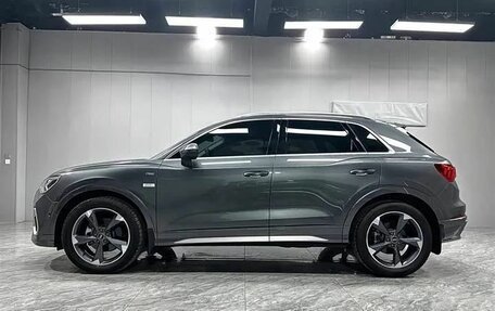 Audi Q3, 2022 год, 2 600 000 рублей, 4 фотография