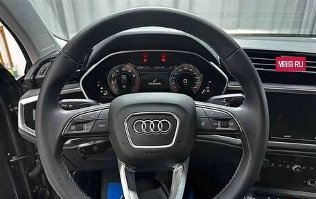 Audi Q3, 2022 год, 2 600 000 рублей, 12 фотография