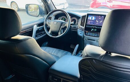 Toyota Land Cruiser 200, 2020 год, 10 000 000 рублей, 10 фотография