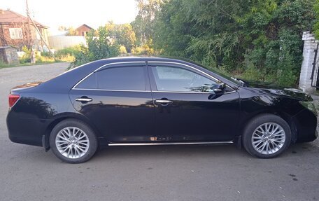Toyota Camry, 2013 год, 8 фотография