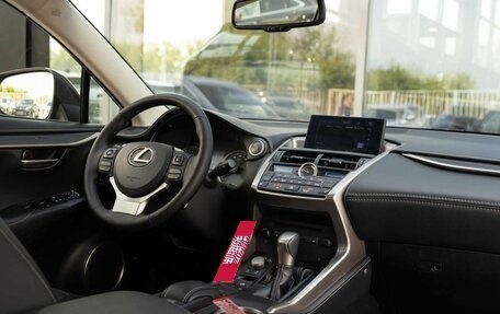 Lexus NX I, 2016 год, 2 600 000 рублей, 10 фотография