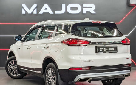 Geely Atlas, 2022 год, 2 030 000 рублей, 7 фотография