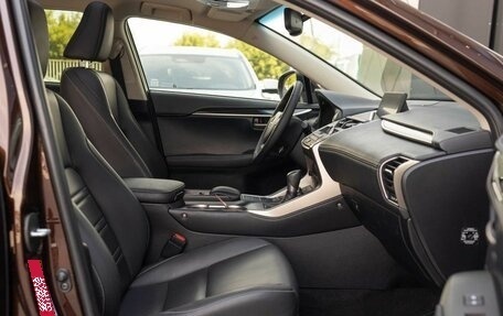 Lexus NX I, 2016 год, 2 600 000 рублей, 24 фотография