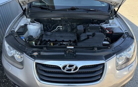 Hyundai Santa Fe III рестайлинг, 2010 год, 1 150 000 рублей, 13 фотография