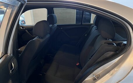 Skoda Octavia IV, 2006 год, 422 000 рублей, 24 фотография