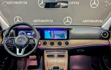Mercedes-Benz E-Класс, 2018 год, 3 573 500 рублей, 14 фотография