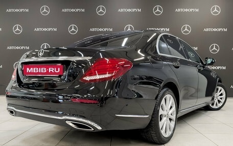 Mercedes-Benz E-Класс, 2018 год, 3 573 500 рублей, 5 фотография