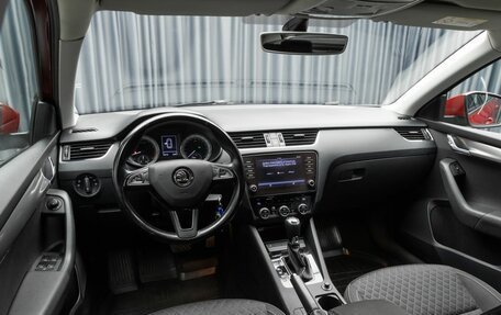 Skoda Octavia, 2018 год, 1 719 000 рублей, 8 фотография