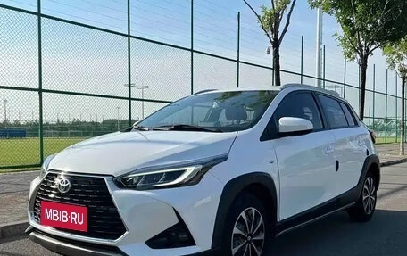 Toyota Yaris XP150 рестайлинг, 2022 год, 1 340 300 рублей, 1 фотография