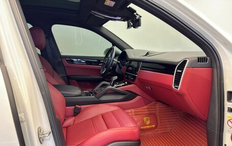 Porsche Cayenne III, 2023 год, 10 850 000 рублей, 9 фотография