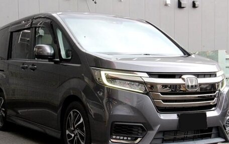 Honda Stepwgn IV, 2021 год, 1 990 000 рублей, 3 фотография