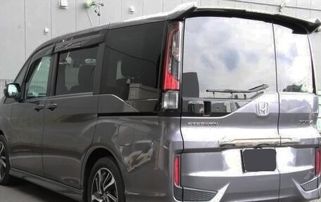 Honda Stepwgn IV, 2021 год, 1 990 000 рублей, 4 фотография
