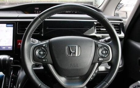 Honda Stepwgn IV, 2021 год, 1 990 000 рублей, 11 фотография