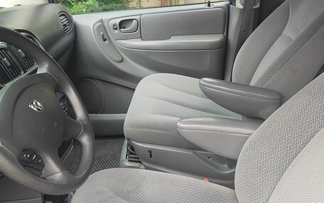 Dodge Caravan IV, 2004 год, 850 000 рублей, 12 фотография
