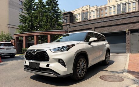 Toyota Highlander, 2026 год, 5 120 000 рублей, 2 фотография